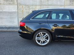AUDI A4 Avant 2.0 TDI quattro S-line  Sportpaket Plus