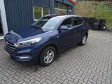 Hyundai Tucson blue Classic 2WD - Hyundai Tucson Classic mit Benzin-Antrieb