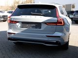 Volvo V60 B4 Plus Dark SHZ H/K NAVI W-LAN ACC LED 360° - Volvo V60 mit Benzin-Antrieb: Navigationssystem