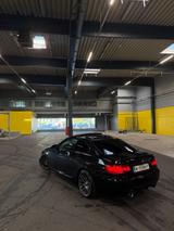 BMW 335i E92 - DKG - BMW 335 aus 2009: 335d