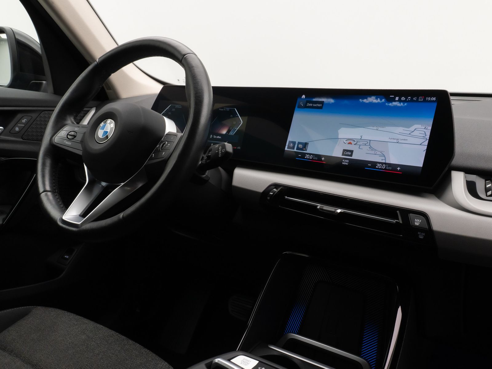 Fahrzeugabbildung BMW X1 sD18i Kamera DAB Fernlichtassist Komfort AHK