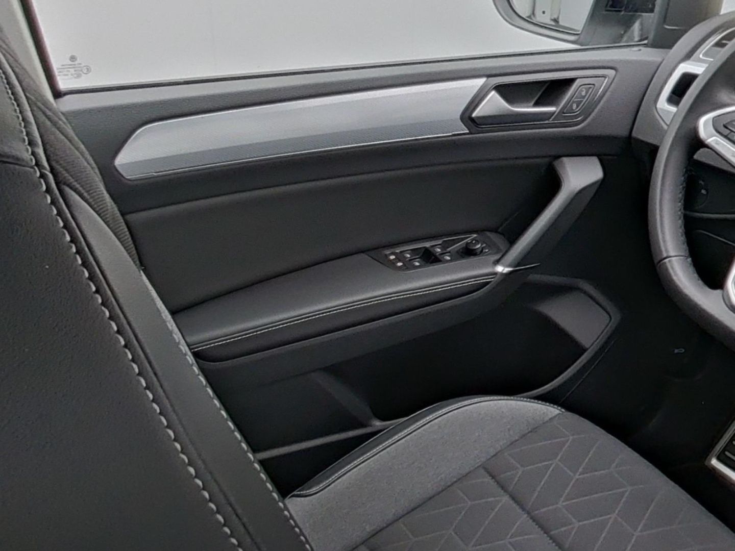 Volkswagen Touran - Bild 13