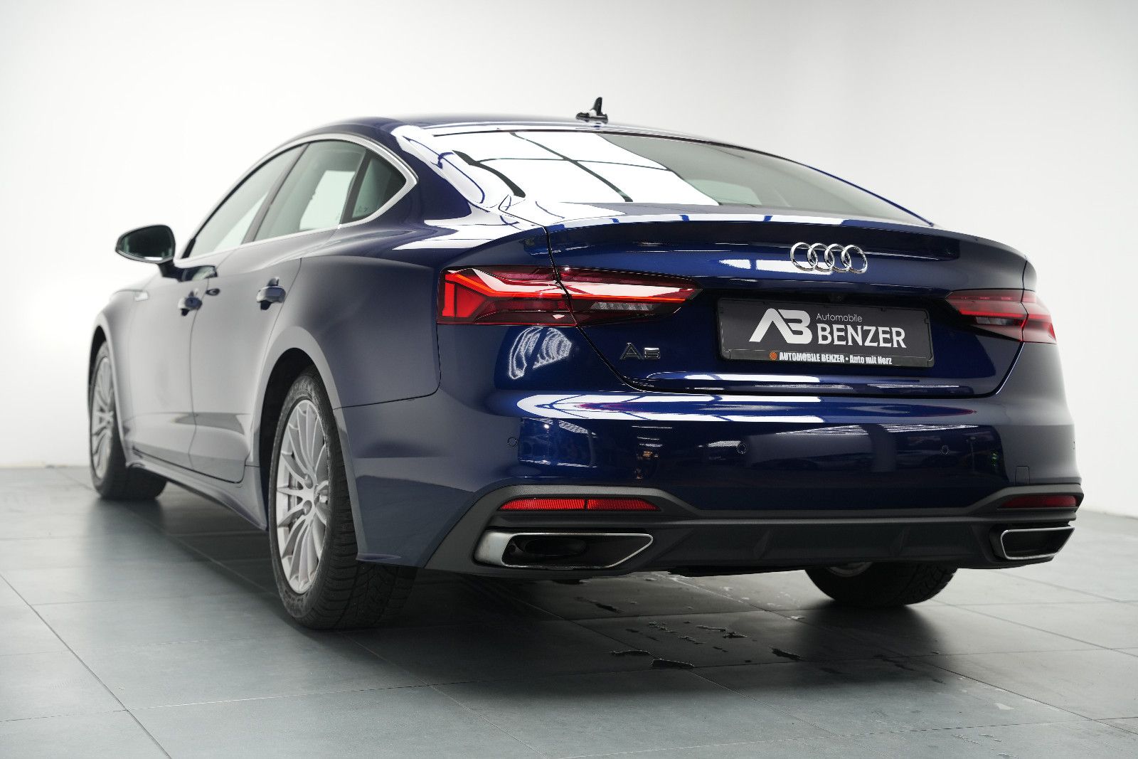 Fahrzeugabbildung Audi A5 Sportback 35 TDI/virtual cockpit/NAVI/LED/CAM