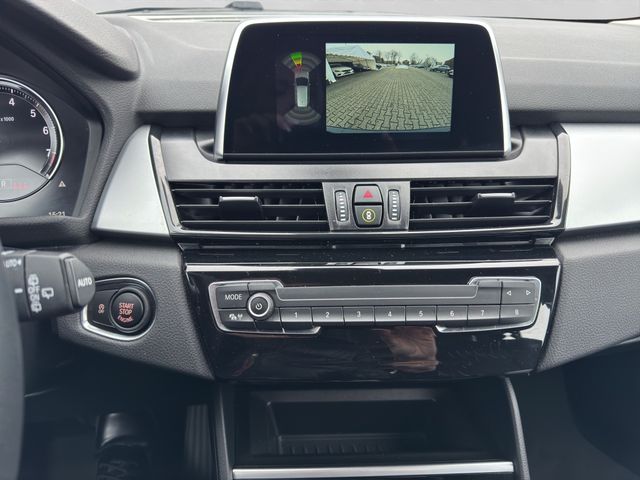 Fahrzeugabbildung BMW 218i Gran Tourer Advantage+LED+Navi+Kamera+DAB