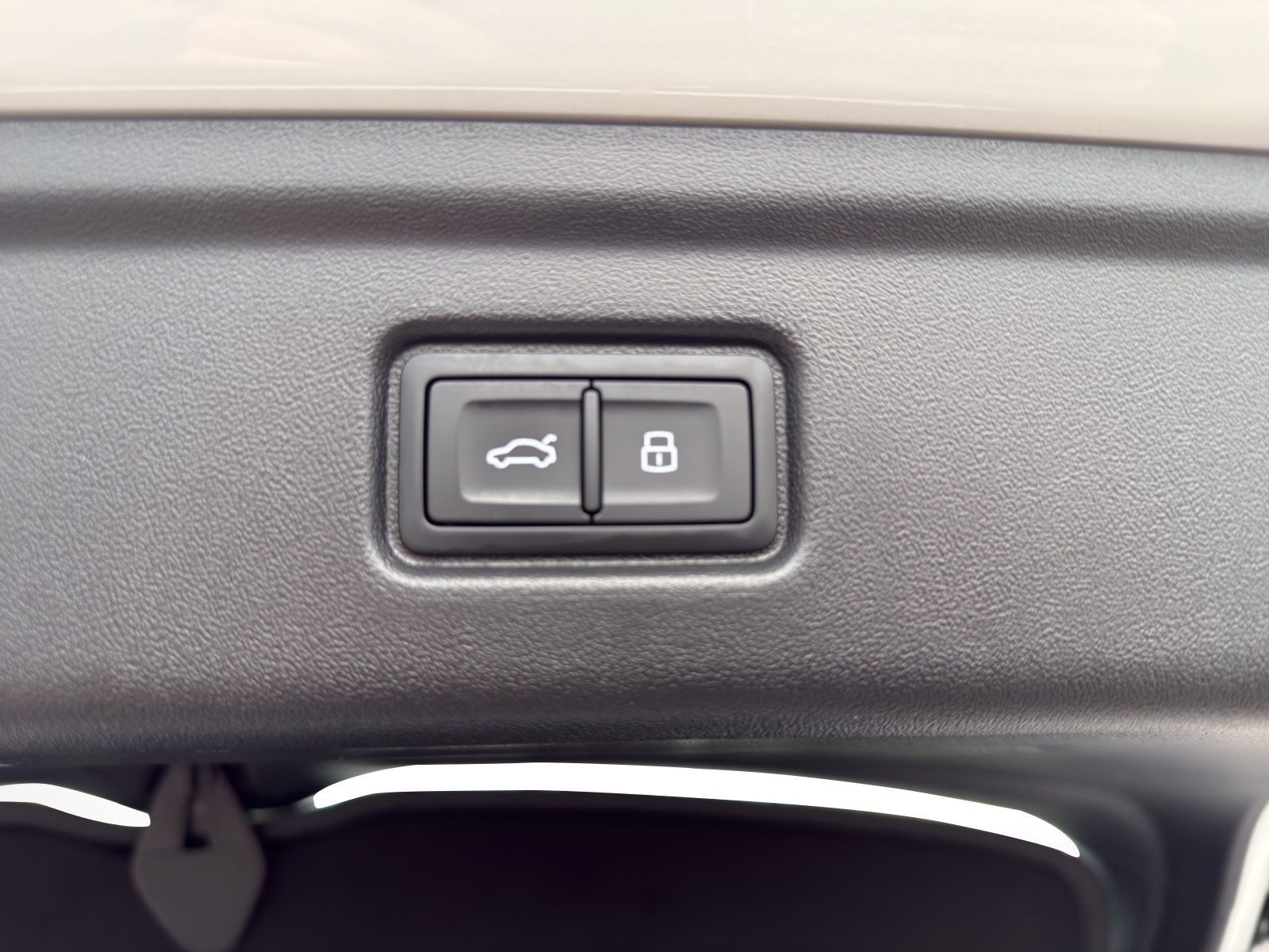 Audi A6 e-tron - Bild 13