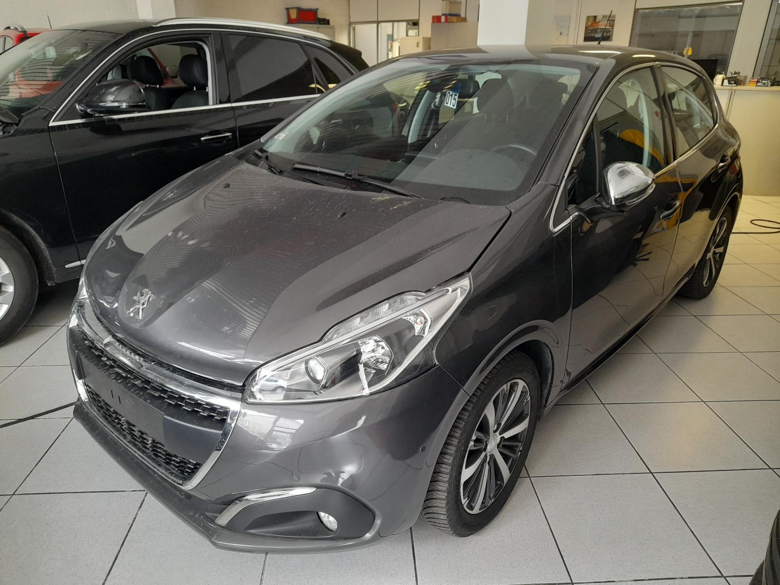 Peugeot 208 Allure