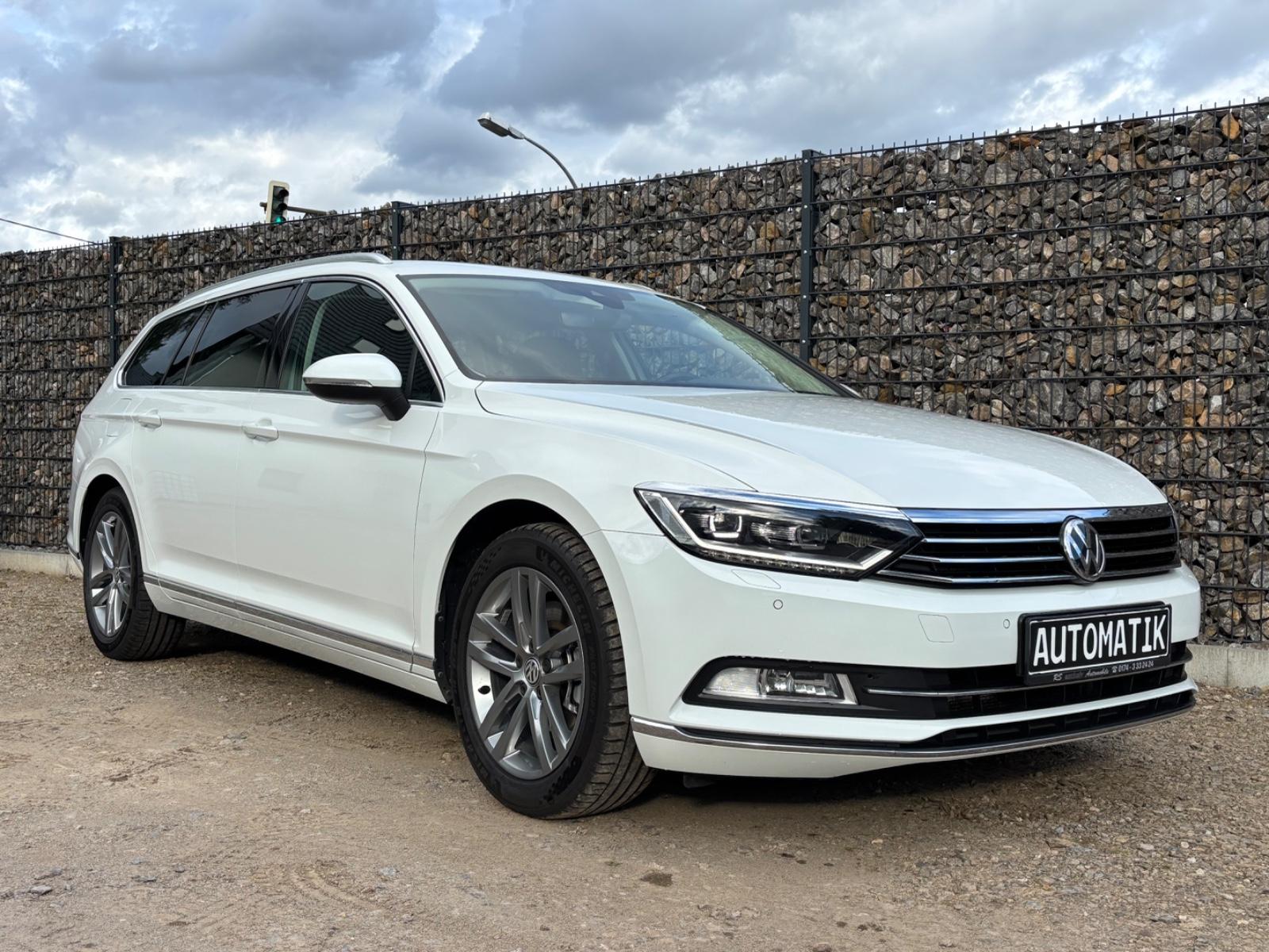Volkswagen Passat Variant Highline*LED*AHK*Alcantara*SHZ