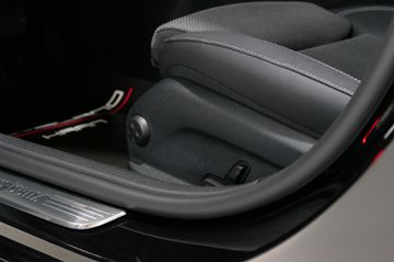 Mercedes E 200 - 12