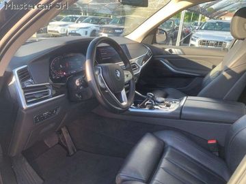 BMW X7 - 9