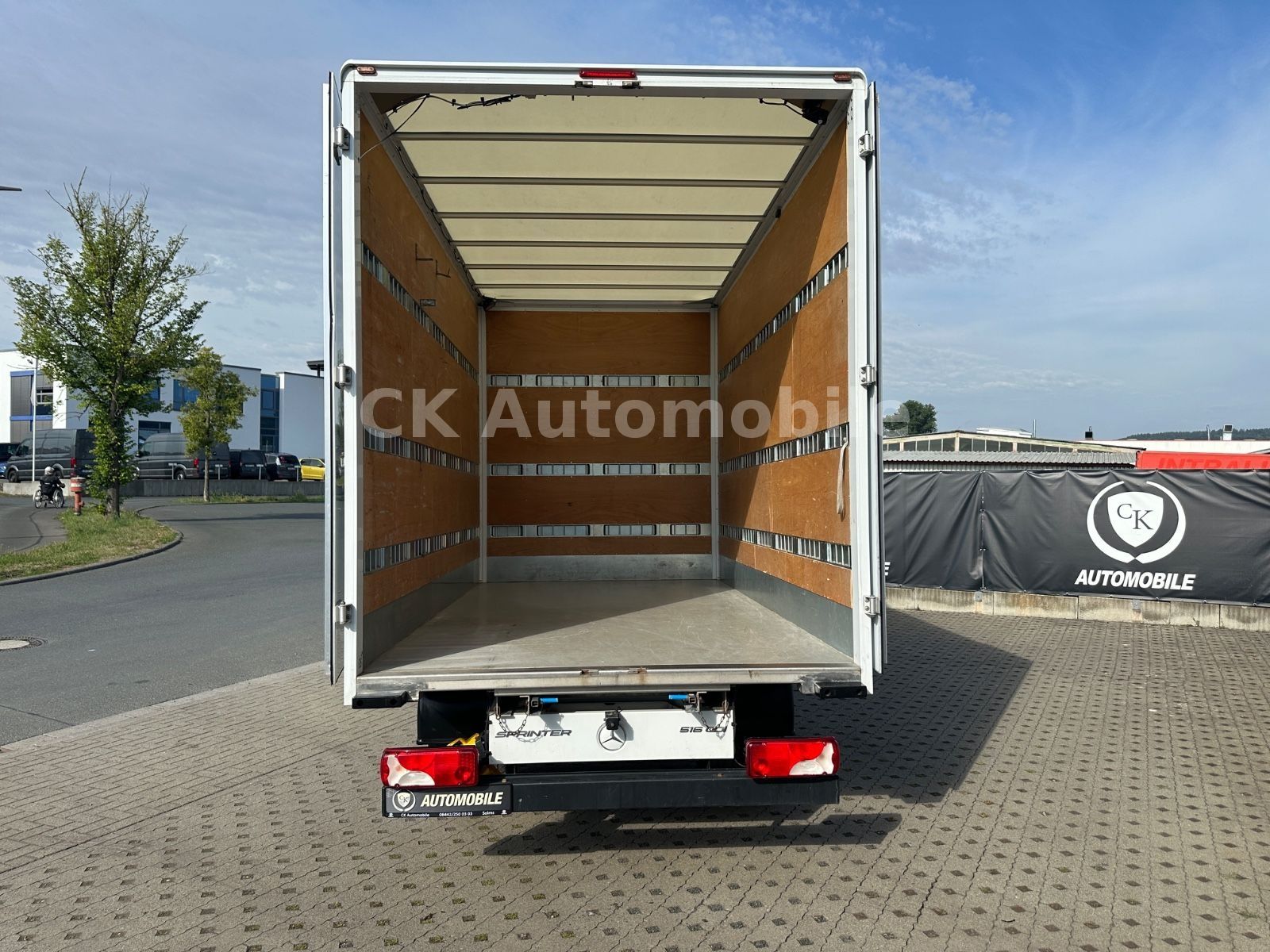 Fahrzeugabbildung Mercedes-Benz Sprinter III 516 CDI Koffer RWD/Klima/Kamera/SHZ