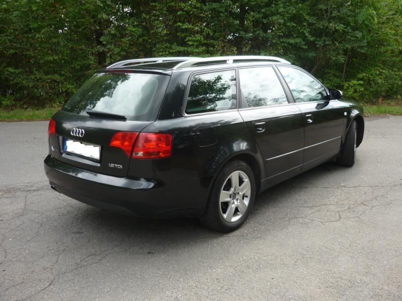 Audi A4 2005 — rear view