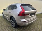 Volvo XC60 Ultimate Bright Pano 360Grad-Kamera HUD AWD - Volvo XC60 mit Diesel-Antrieb: Standheizung