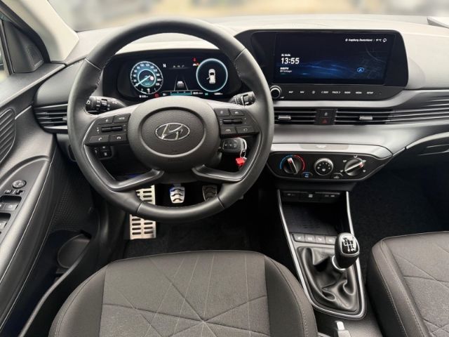 Fahrzeugabbildung Hyundai BAYON Trend 2WD +KLIMA+NAVI+PDC+SHZ+AHK+UVM+