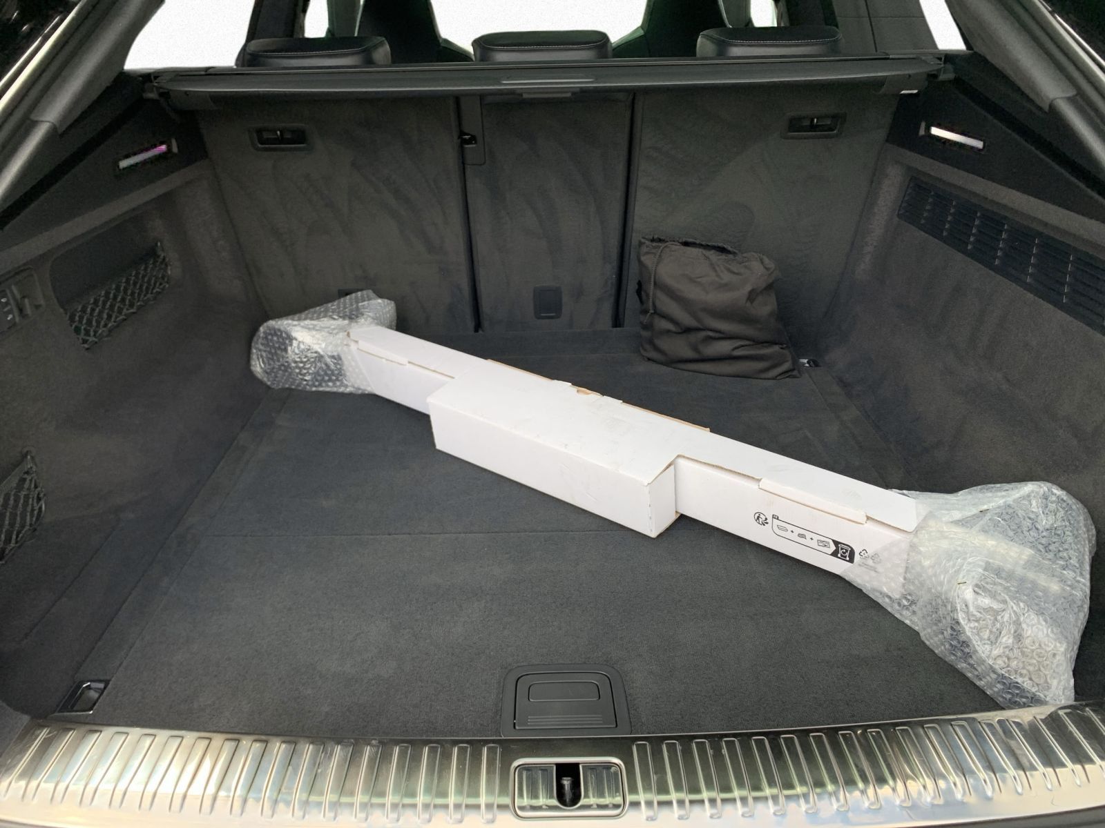 Audi RSQ8 - Bild 17