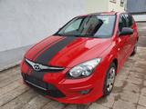 Hyundai i30 Edition+ Klima Ahk HU neu - gebrauchte Hyundai i30 aus dem Jahr 2011