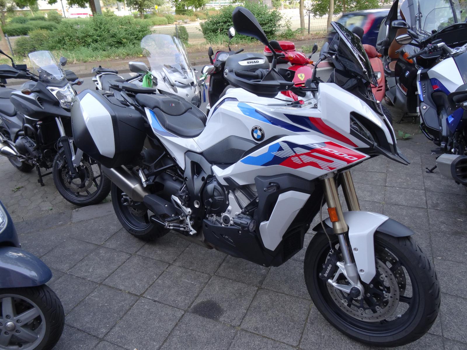 BMW M  S1000 XR