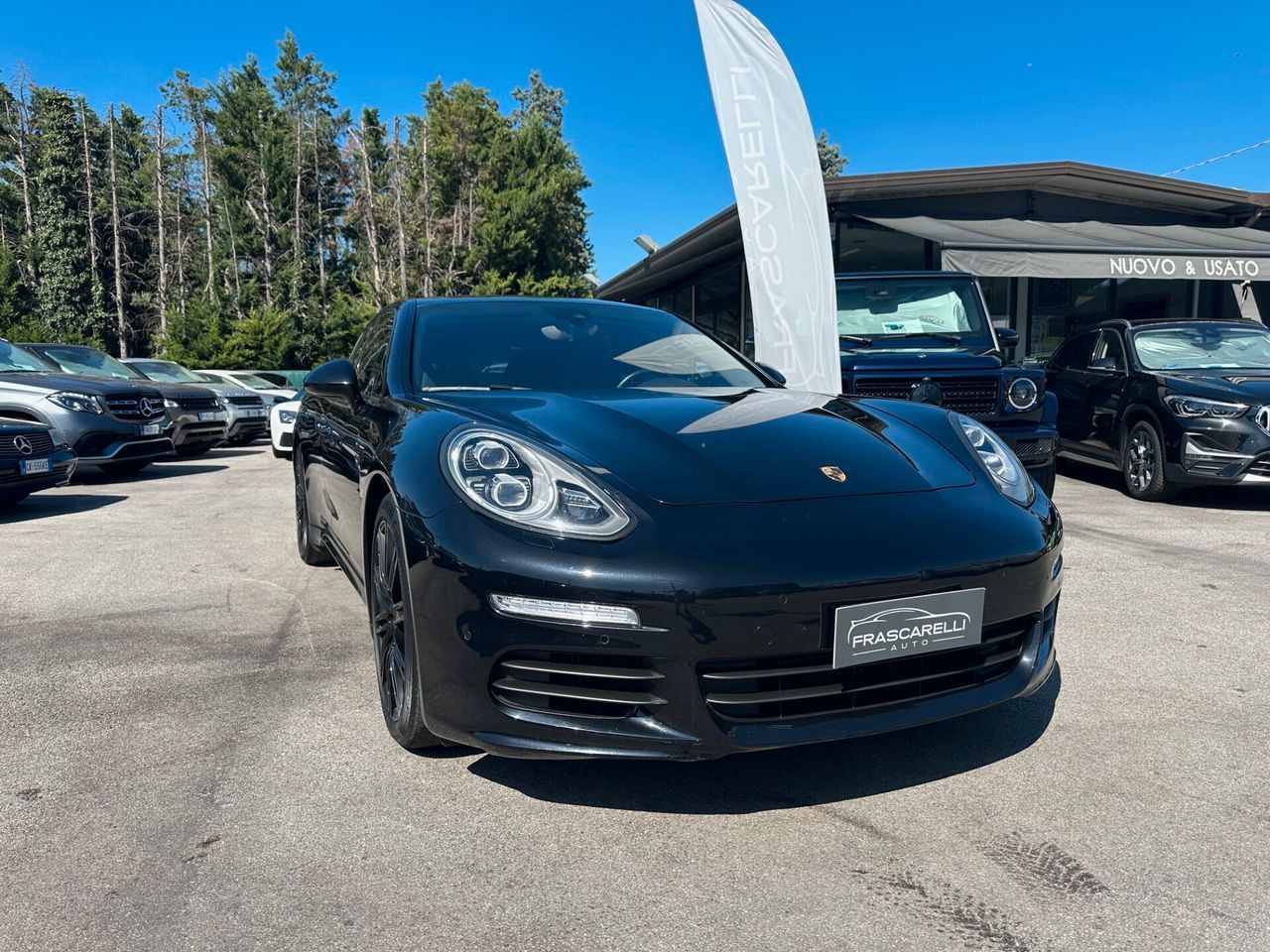 PORSCHE Panamera