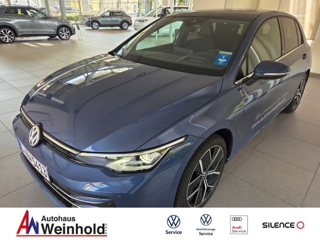 Golf Style 1.5 TSI LED+ PANO DCC AHK ERGO NAV AP