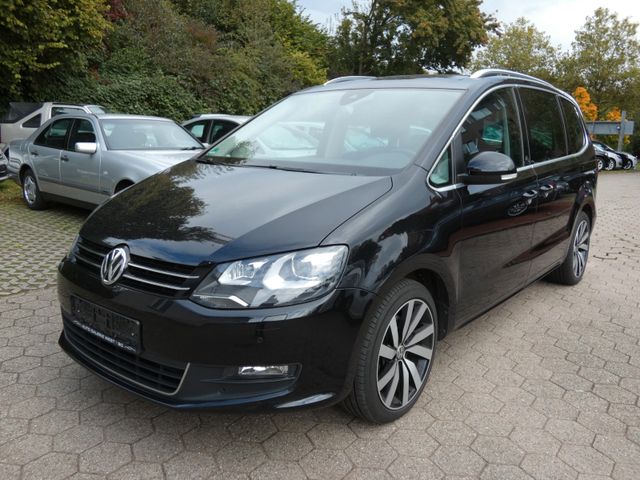 Volkswagen Sharan Sound*1.Hand*Scheckheft*Navi*Kamera*Xenon