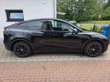 Tesla Model Y Long Range Dual Motor AWD Long Range - Tesla Model Y mit Elektro-Antrieb: Schwarz