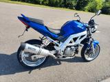 Suzuki SV 650 N  TÜV neu wenig Kilometer  - SUZUKI 2003 SV 650