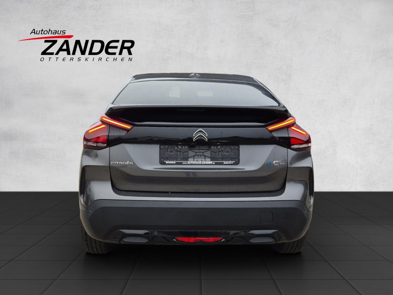 Fahrzeugabbildung Citroën C4 Lim. ë- Shine - viele Extras