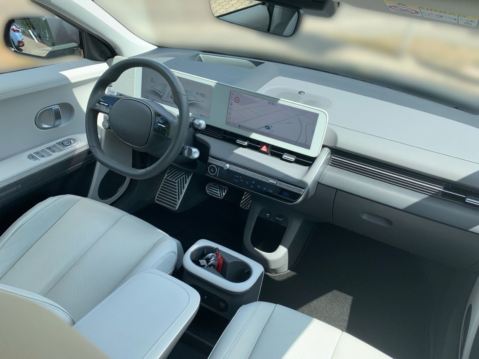 Fahrzeugabbildung Hyundai IONIQ 5 Uniq 4WD 72,6 kWh 20 Zoll Relax Paket