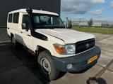 Toyota Land Cruiser HZJ78 Troopy  - Toyota: Hzj