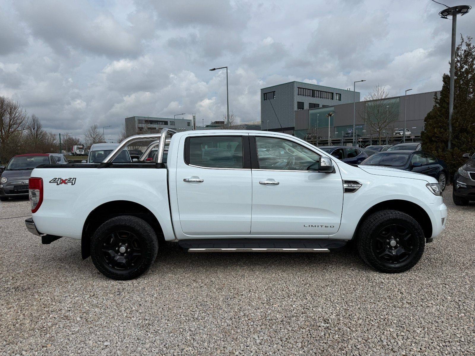 Ford Ranger 3.2 TDCi Limited 4x4*2.HAND*AHK*LEDER* foto 7