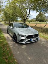 Mercedes-Benz A 35 AMG Mercedes-AMG A 35 4MATIC DCT Merced... - silberne Mercedes-Benz A 35 AMG