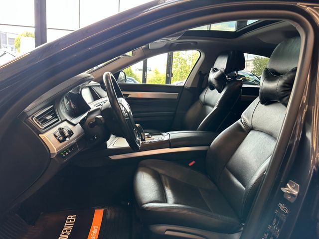 BMW 740 d xDrive *HeadUP*KomfortSitze*Vollauss.*
