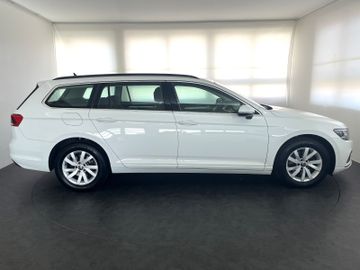 Volkswagen Passat Variant - 3