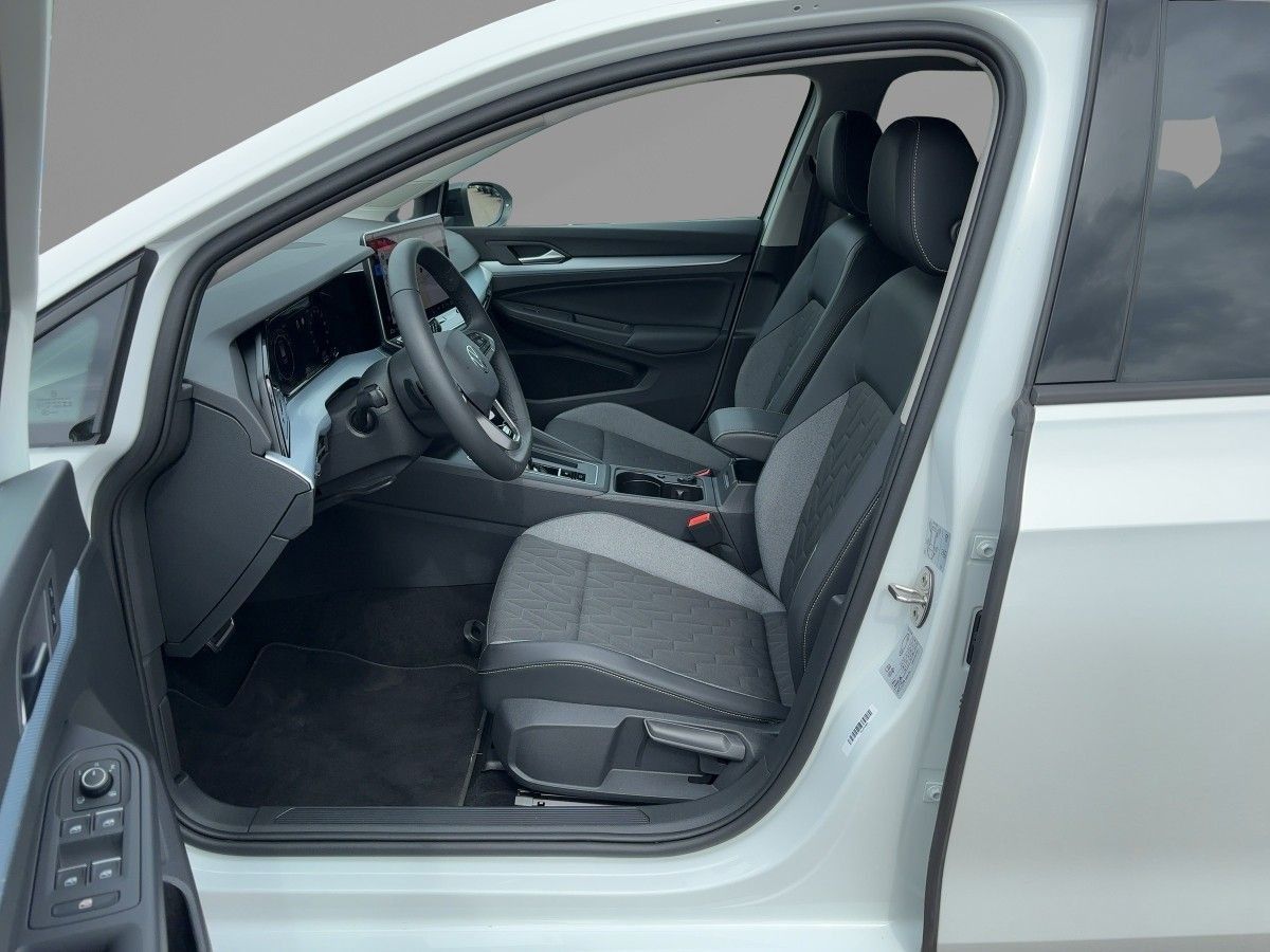 Volkswagen Golf - Bild 9