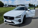 Volvo XC60 B5 AWD Momentum Pro Geartronic Leder AHK