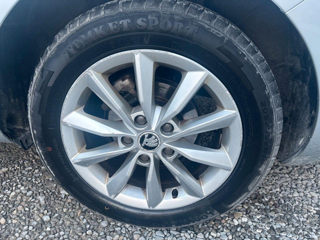 Skoda Octavia 2015 — photo 15