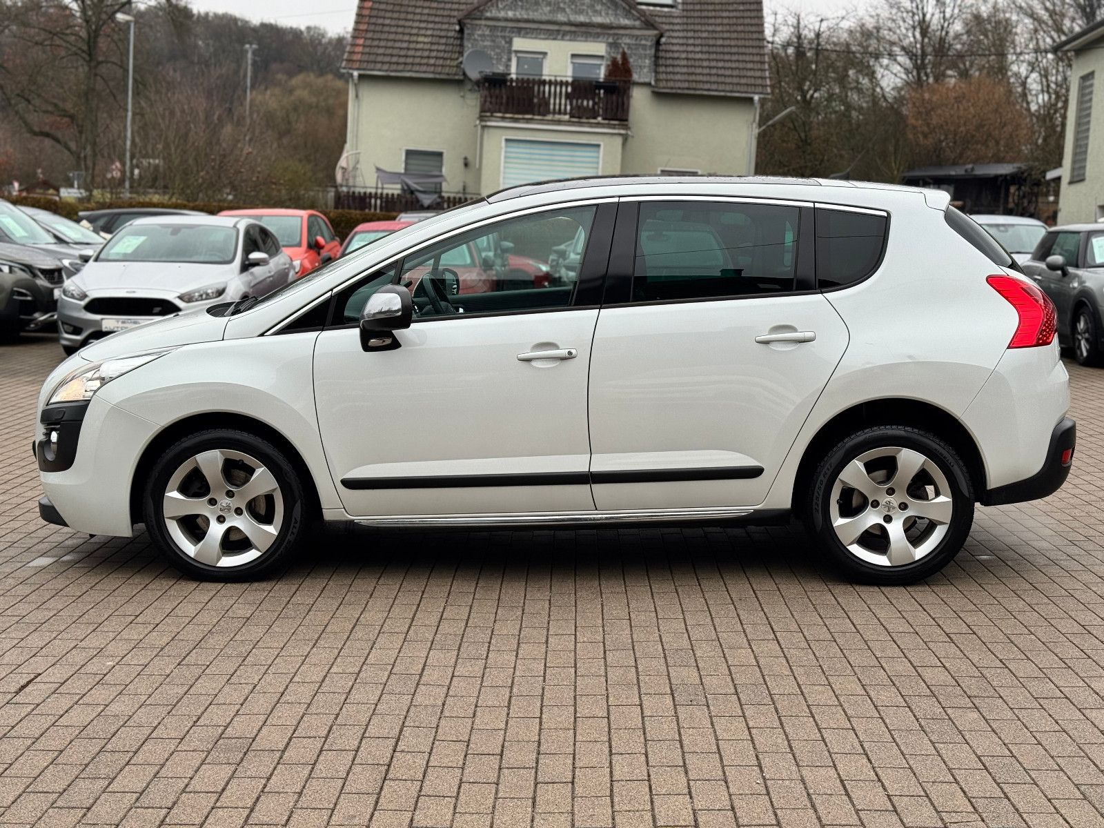 PEUGEOT 3008, 2011, Diesel, 163 PS