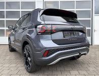 Volkswagen T-Cross 1.5 TSI DSG R-Line KAM AHK MATRIX 5JGAR bei Autohaus Landmann & Maier OHG