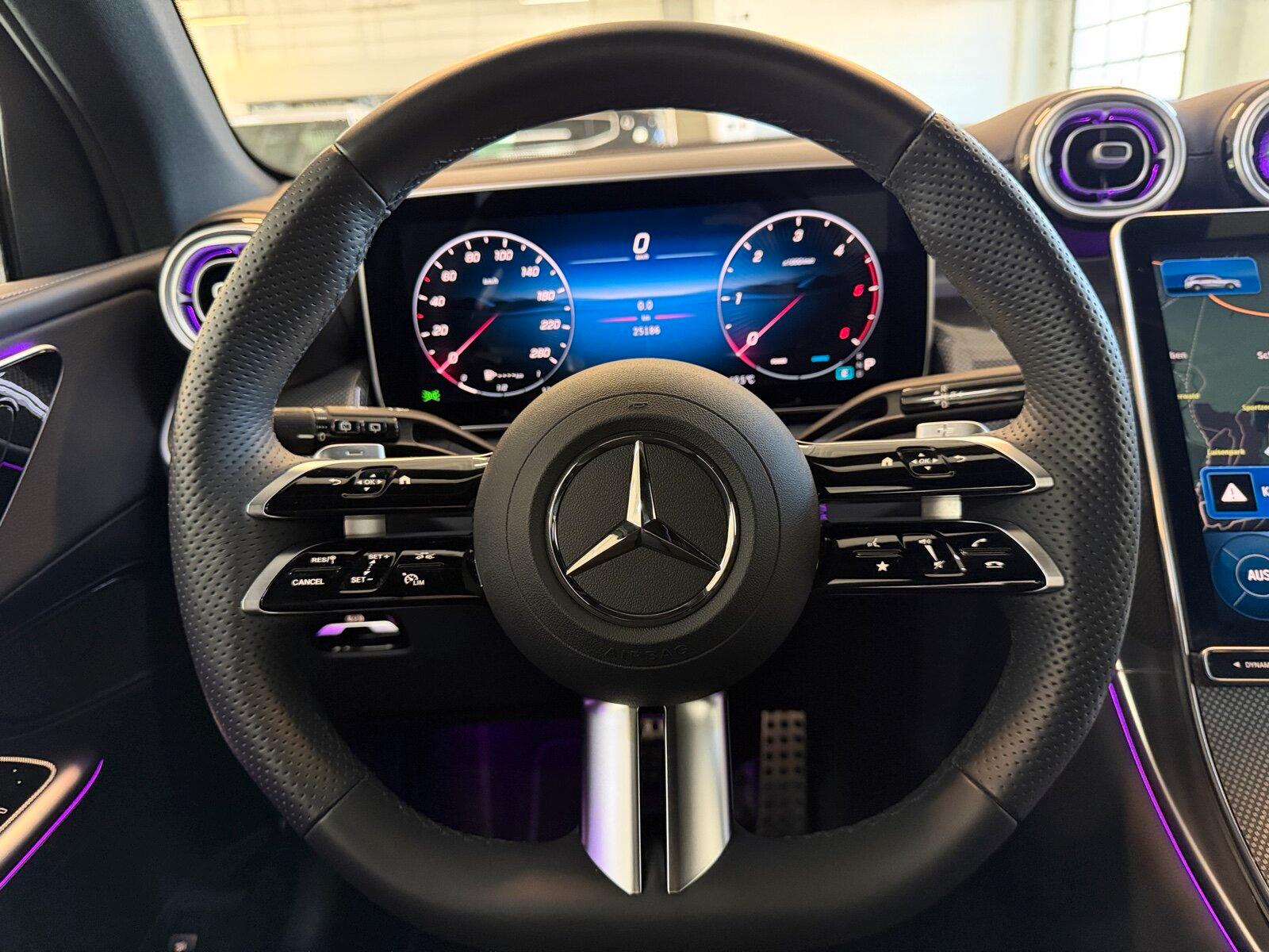Mercedes-Benz GLC 200 d 4M AMG 360 Cam Distr LED Night AHK Tot