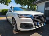 Audi SQ7 4.0TDI Quattro 7-Sitzer HUD PANO 360 Standhz - Audi SQ7 mit Anhängerkupplung