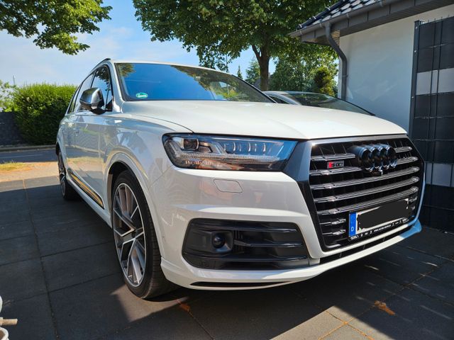 AUDI SQ7 4.0 TDI Quattro 7-Sitze HUD PANO 360 Standhz