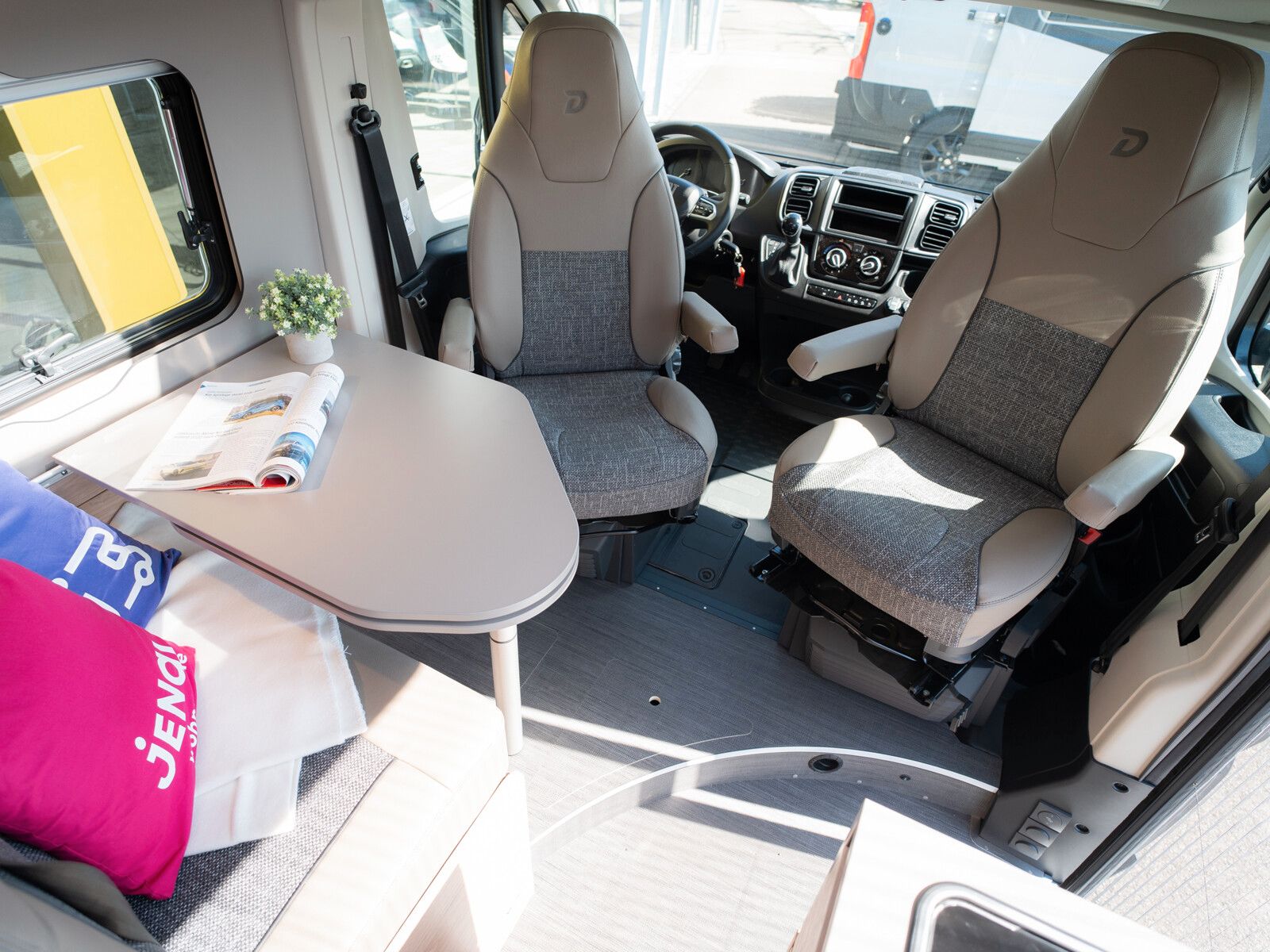 Fahrzeugabbildung Dethleffs Globetrail 640 HR Fiat