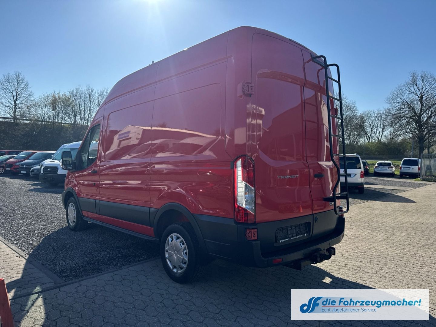 Fahrzeugabbildung Ford Transit Kasten 350 L2 Trend 2.0 TDCi DPF