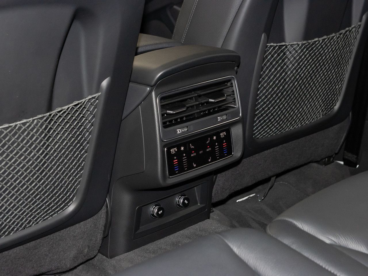 Audi Q7 55 TFSI quattro S line Head Up Keyless AHK foto 13