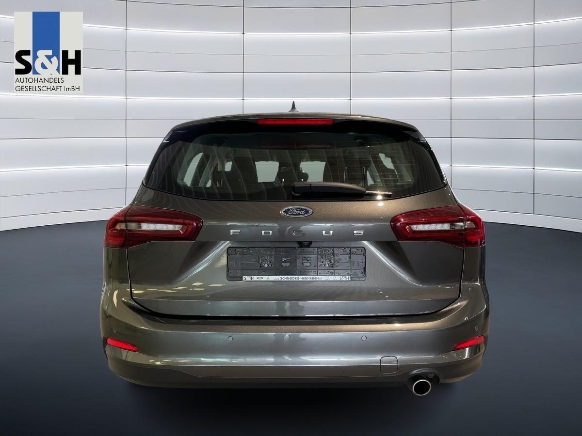 Ford Focus Turnier *Titanium* 1.Hand* 12.291 KM*