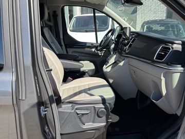 Ford Tourneo Custom TDCi 310 L1H1 VA Autm. Titanium X
