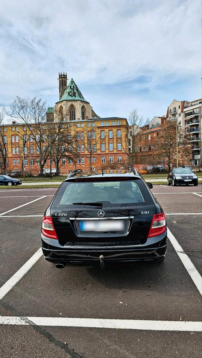 Mercedes-Benz C220 2008 — engine 170 HP (125kW)