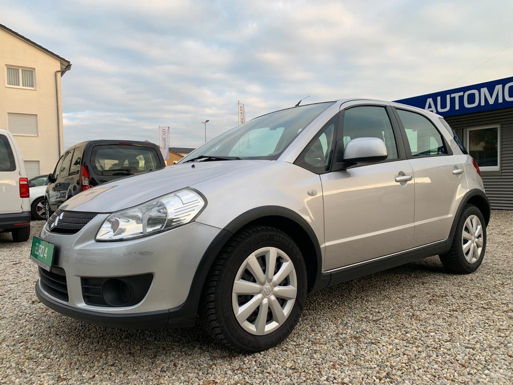 Suzuki SX4