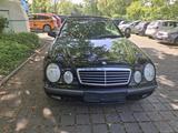 Mercedes-Benz CLK 200 ELEGANCE - Mercedes-Benz CLK 200 in Frankfurt (Main)