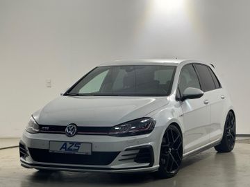 Volkswagen Golf - 2