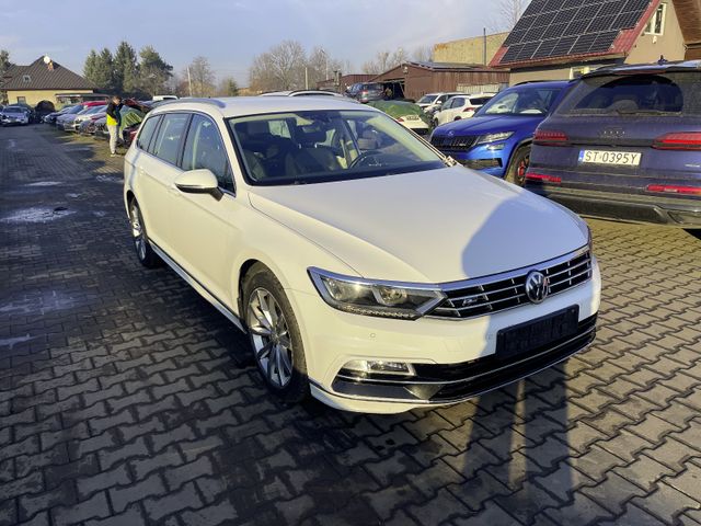 Volkswagen Passat 2.0 R LINE DSG